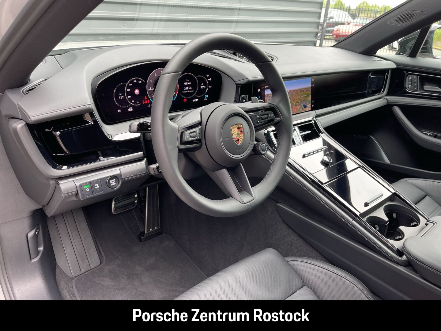 Porsche Panamera 4 E-Hybrid Active-Ride Burmester