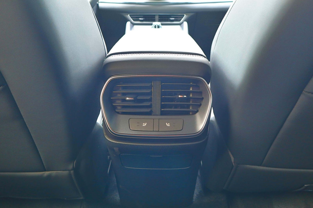 BYD Sealion 7