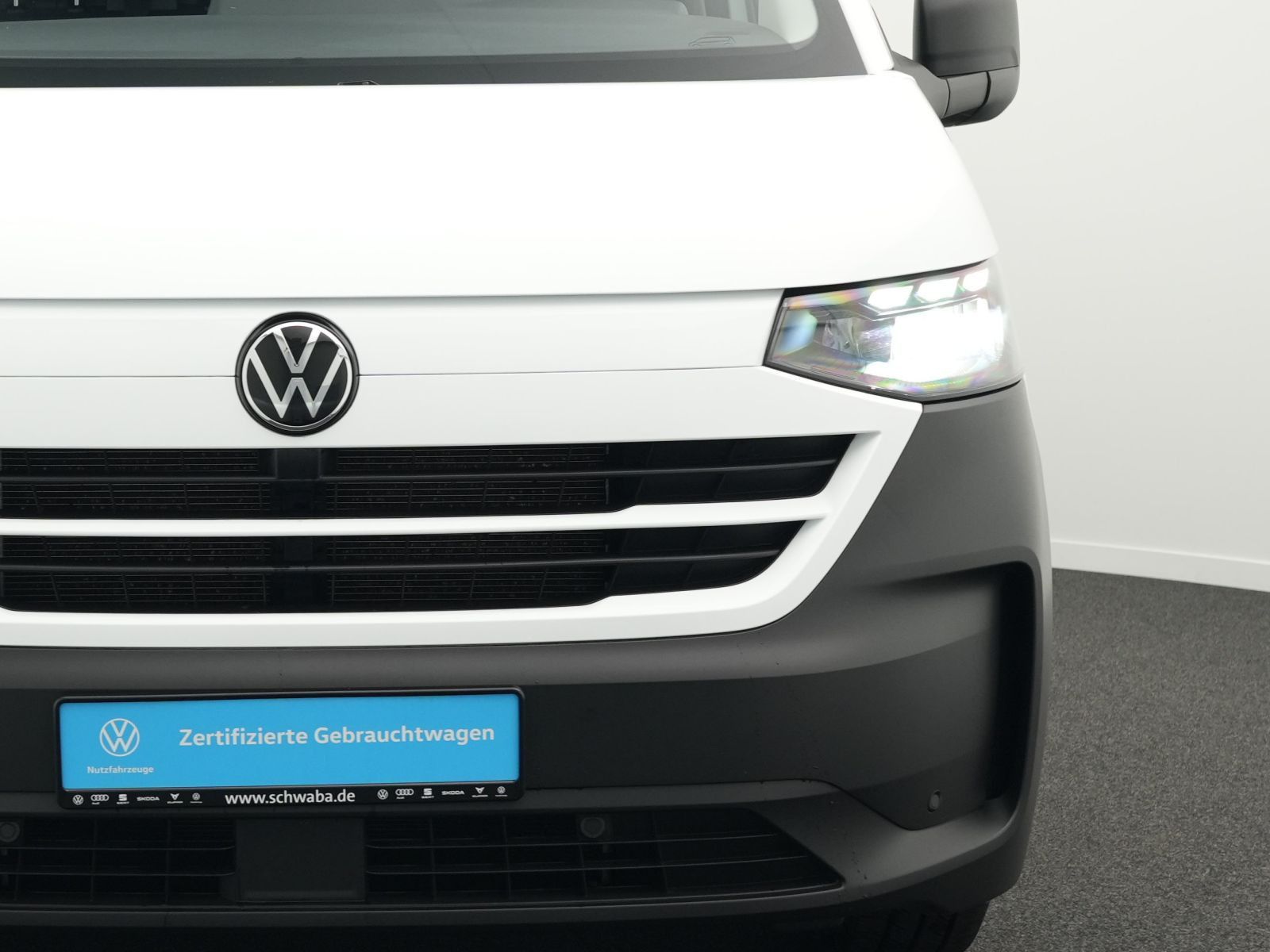 Volkswagen T7 Kasten Transporter LR/Lang 2.0 TDI *LED*KAM*