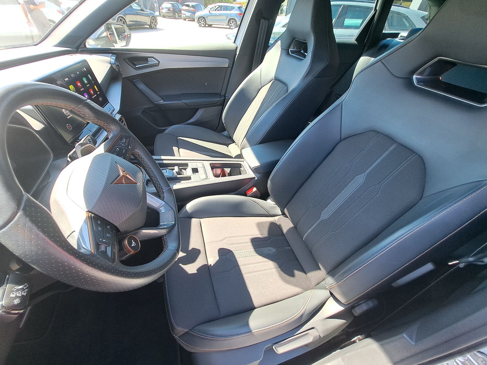 Cupra Leon SP VZ 2.0TSI 310PS DSG 4x4 - Samsaru's Car Outlet