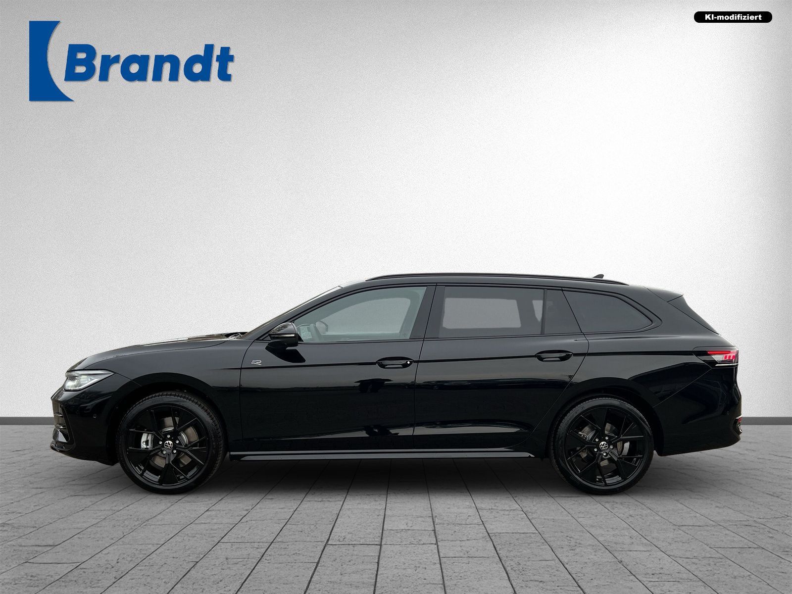 Volkswagen Passat Variant 2.0 TDI R-LINE SIGNATURE 4M+PANO