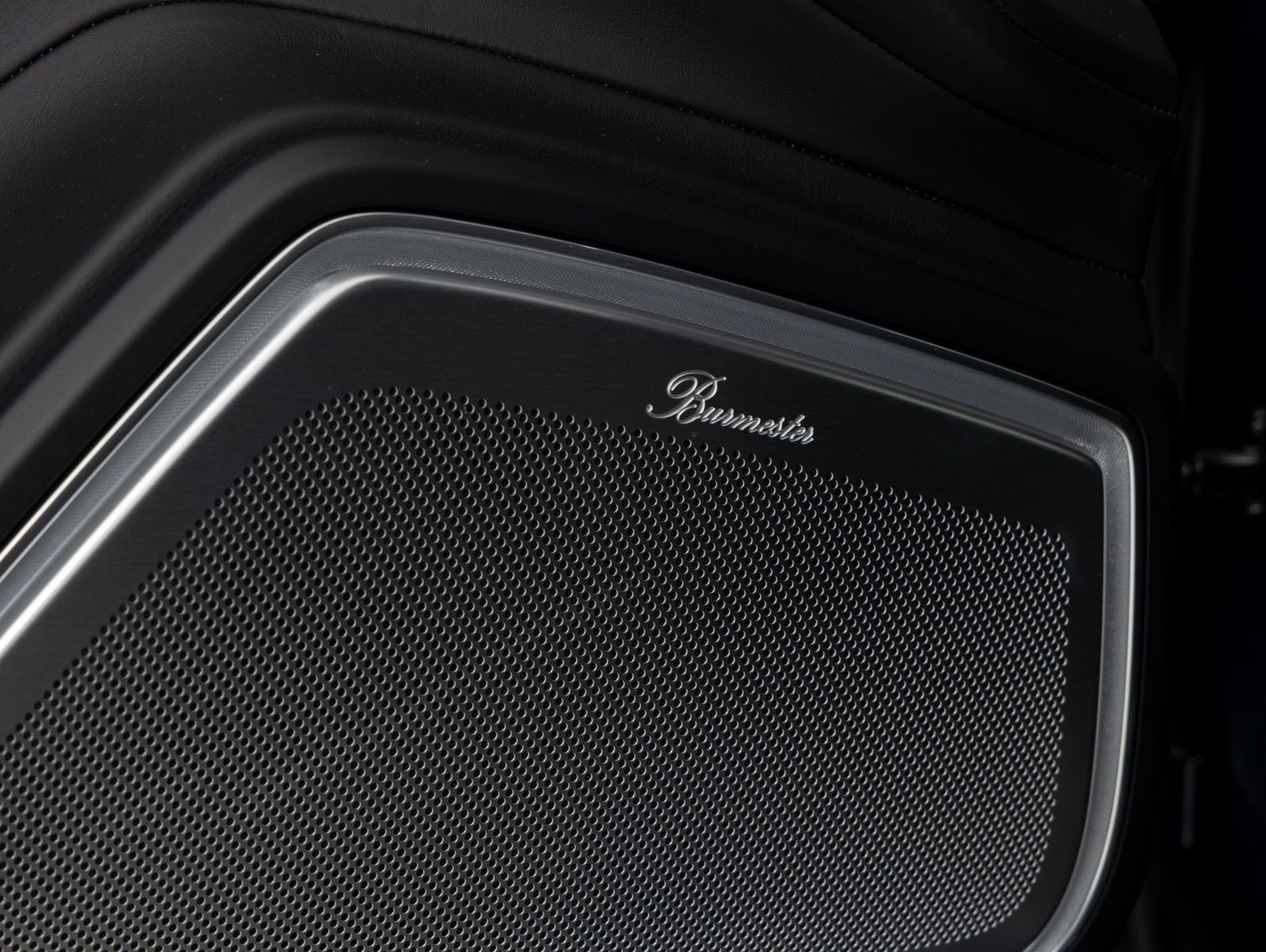 Porsche Panamera Turbo S E-Hybrid - VOLLES AUTO!!!