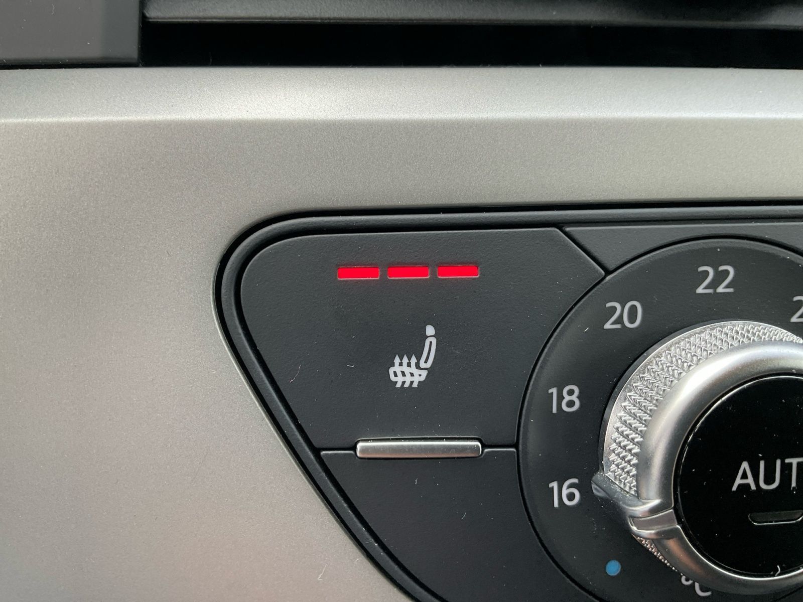 Audi A4 Avant 35 TDI S tronic advanced - Samsaru's Car Outlet