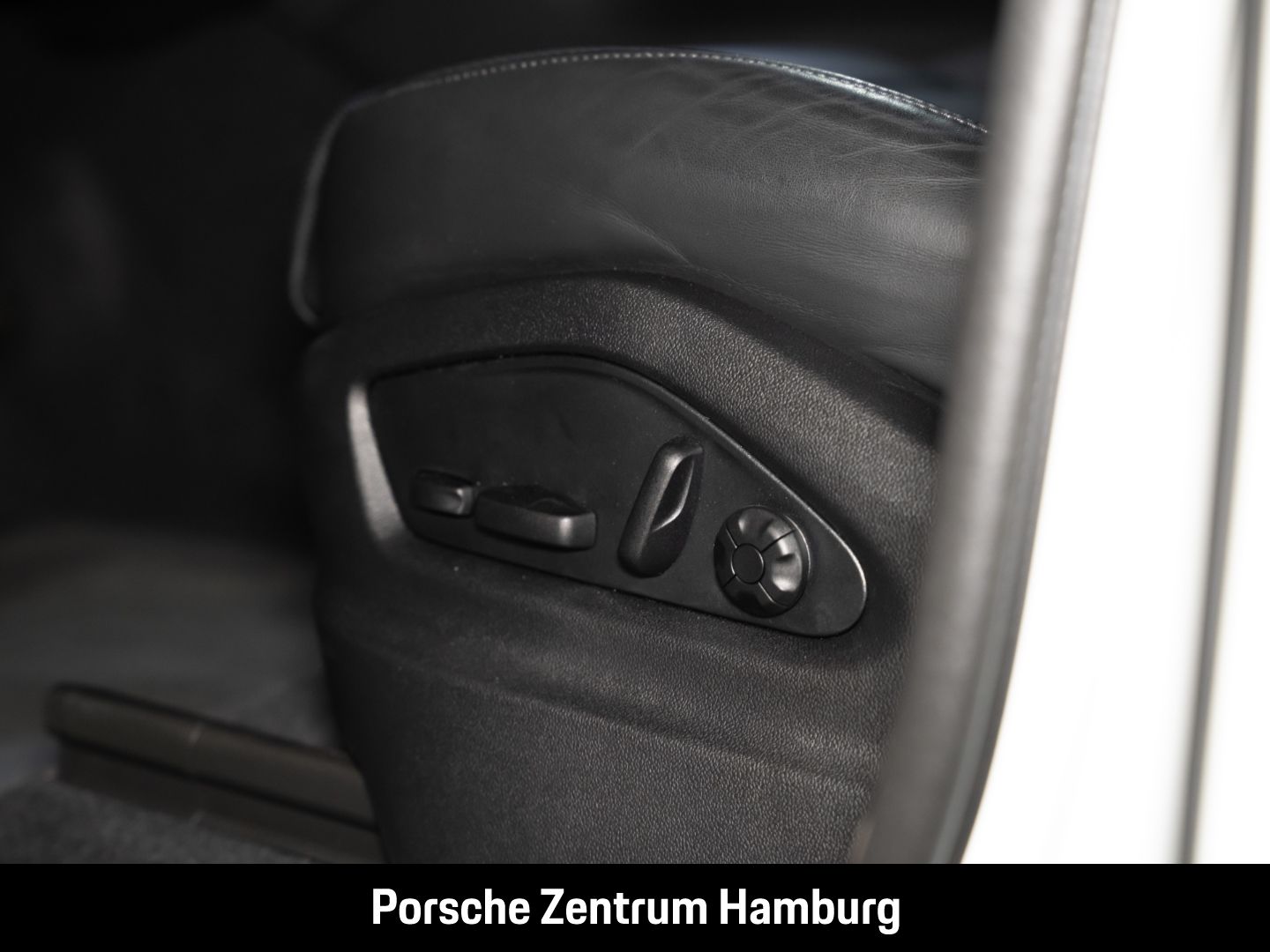 Porsche Cayenne E-Hybrid Pano PASM BOSE ACC 21-Zoll 360°