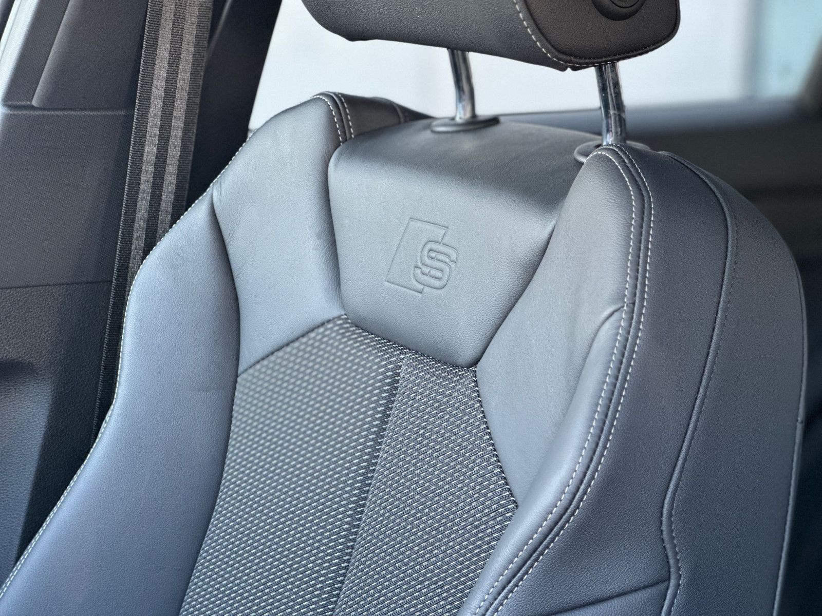 Audi Q3 35 TDI Sportback S line - Samsaru's Car Outlet