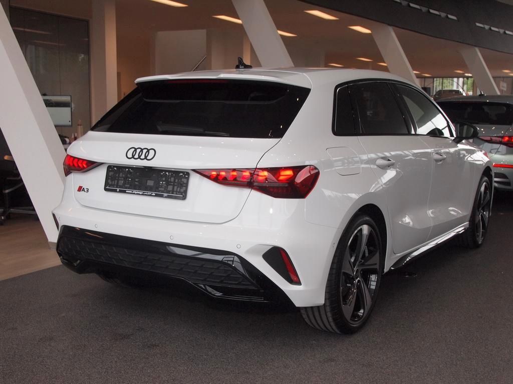 Audi A3 Sportback S line 35 TFSI S tronic Alu-19`ACC
