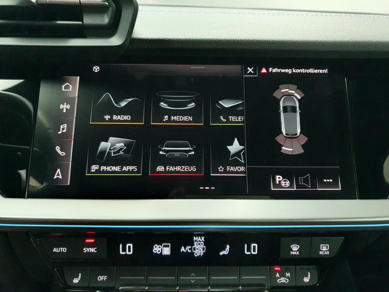 Audi A3 Sportback 40TFSIe S tronic S line - Samsaru's Car Outlet