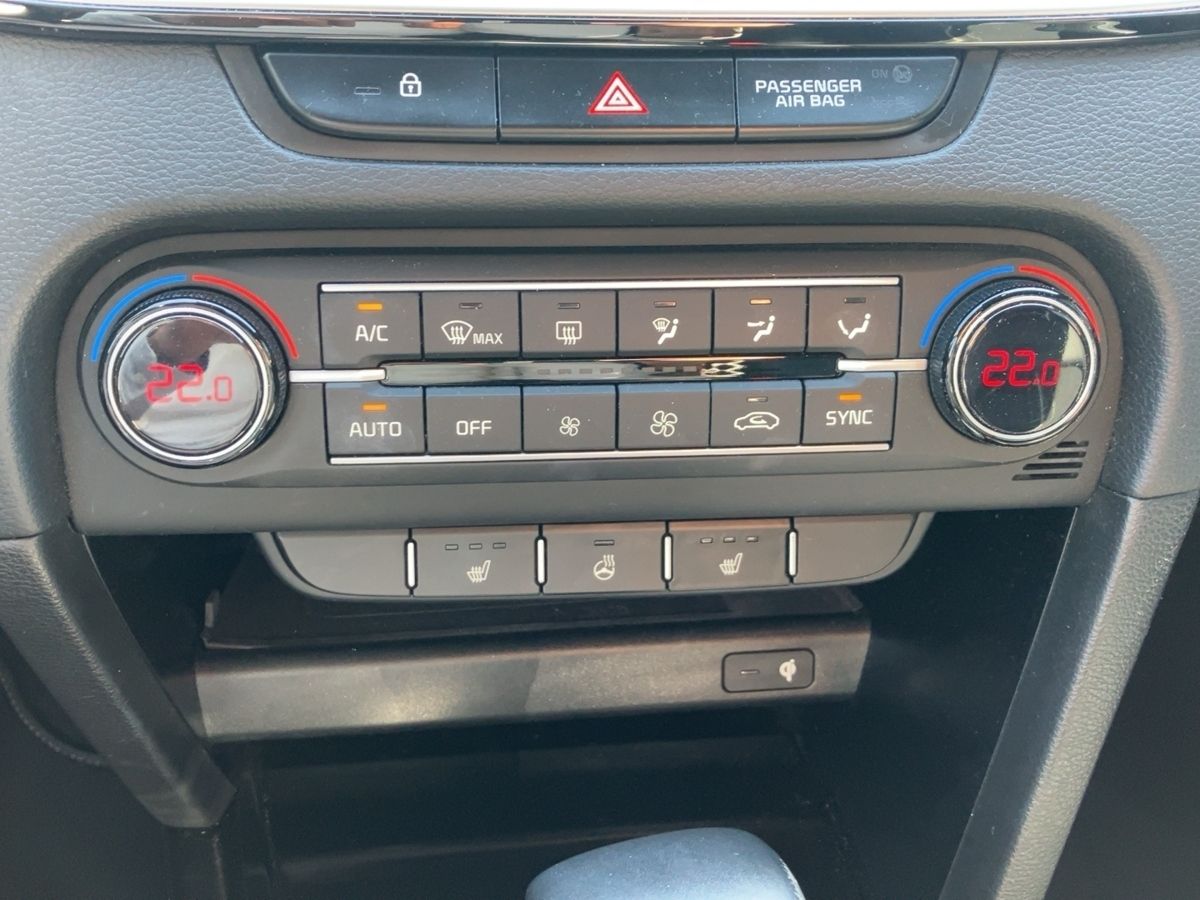 Kia XCeed 1.6T BLACK XDITION - Samsaru's Car Outlet