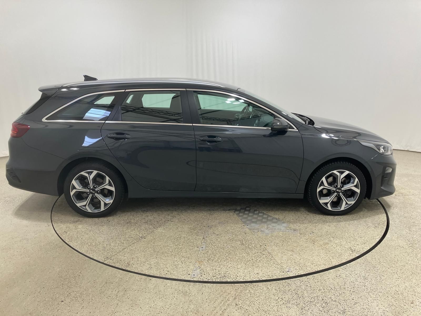 Kia Ceed Sportswagon 1.6CRDi MHEV Spirit - Samsaru's Car Outlet