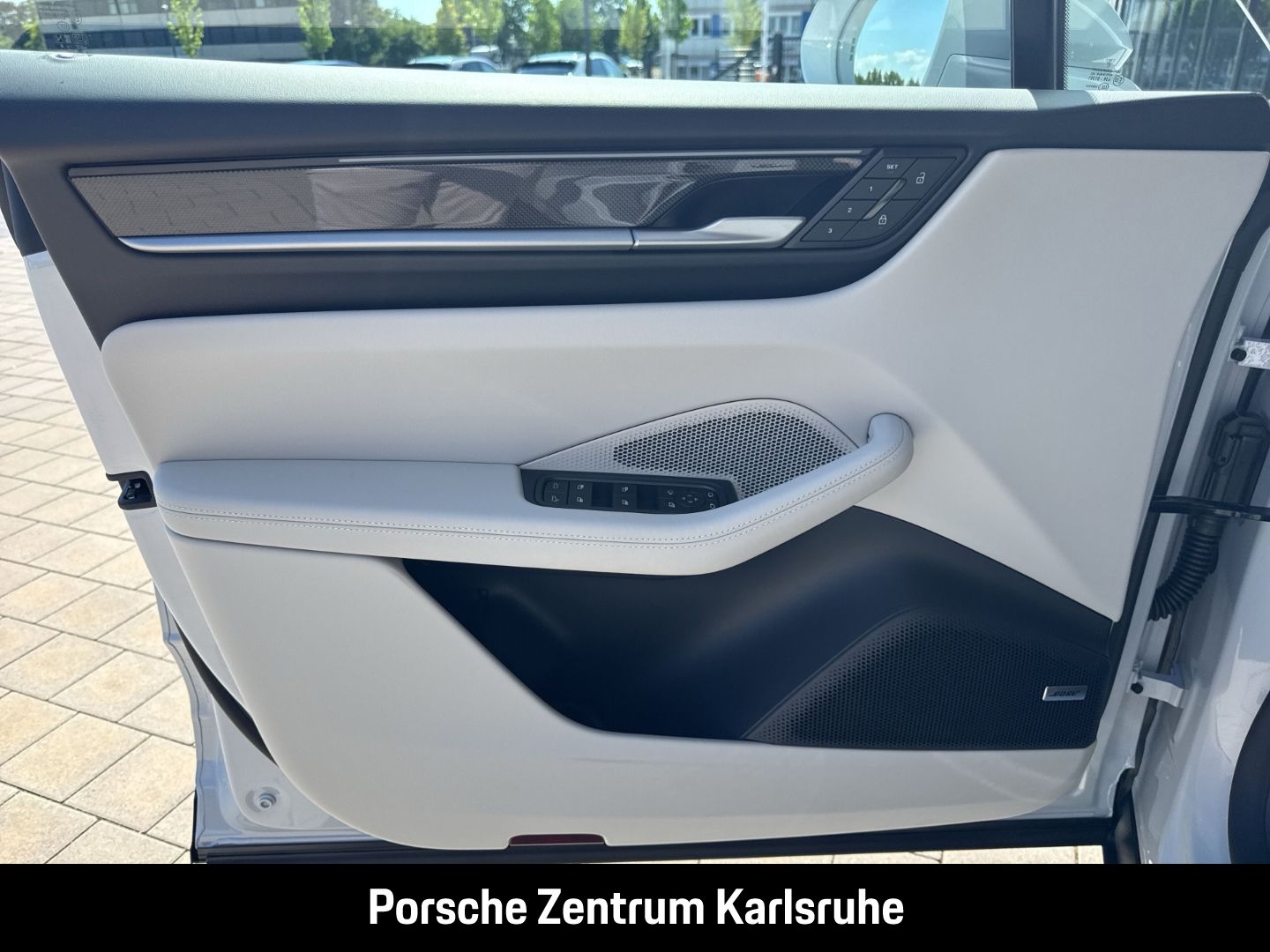 Porsche Macan 4S BOSE Panoramadach Rückfahrkamera LED