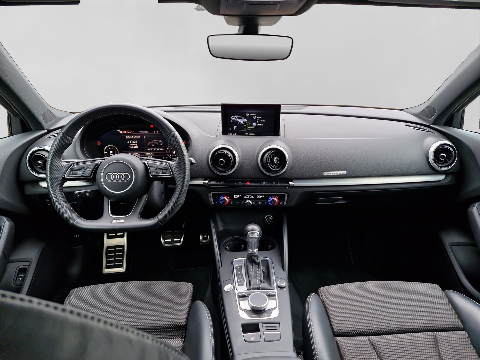 Audi A3 Sportback 40 TFSI e-tron S line - Samsaru's Car Outlet
