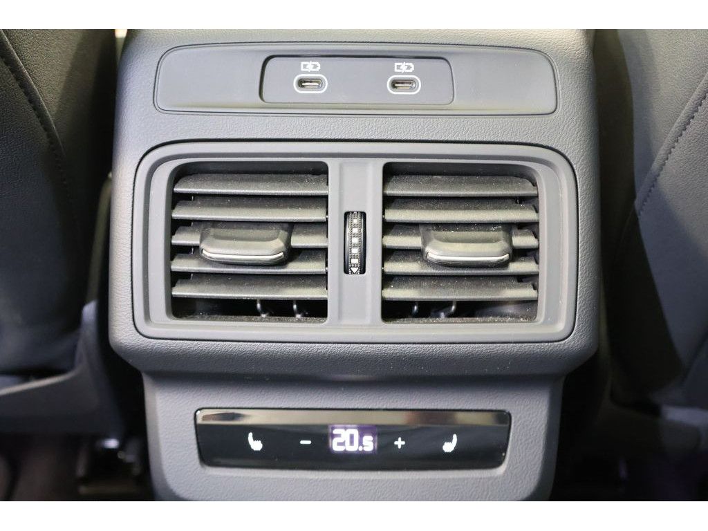 Audi Q5 2.0 TDI quattro S-line S-tronic,Navi,LED,AHK