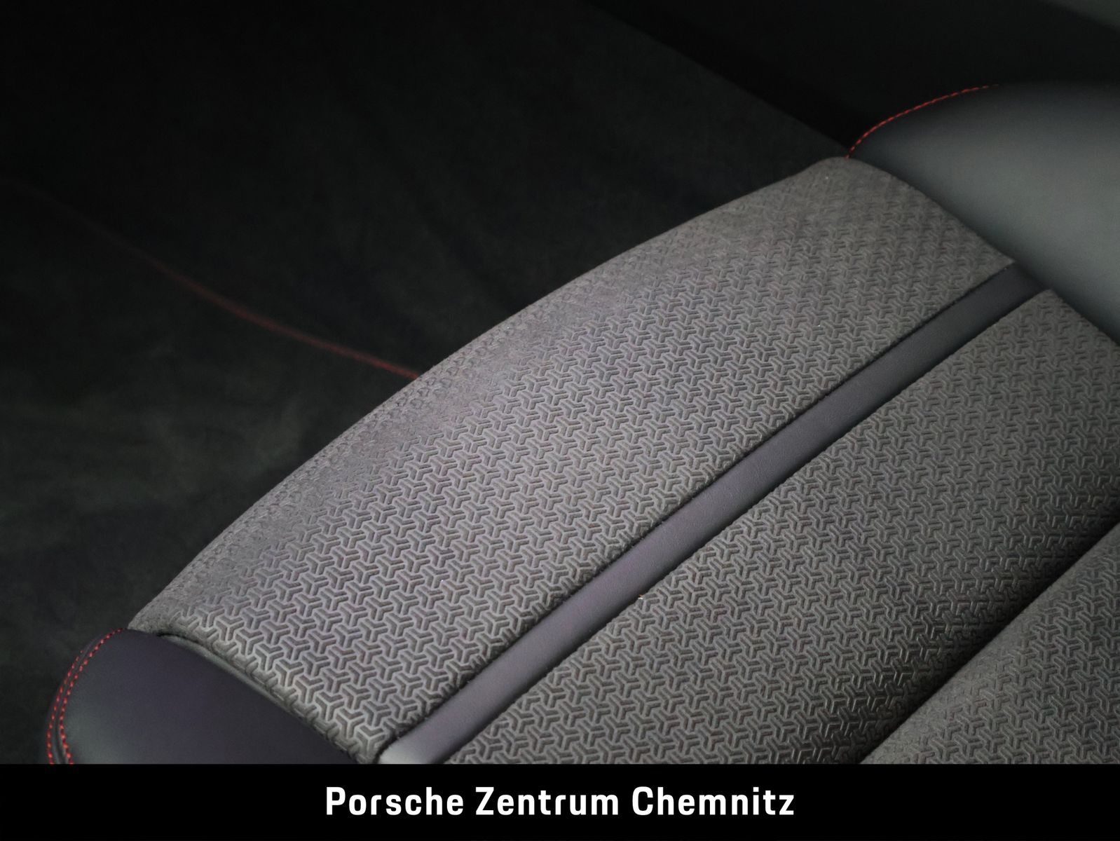 Porsche Cayenne GTS Nachsicht;Standhzg.;Head-Up;Pano