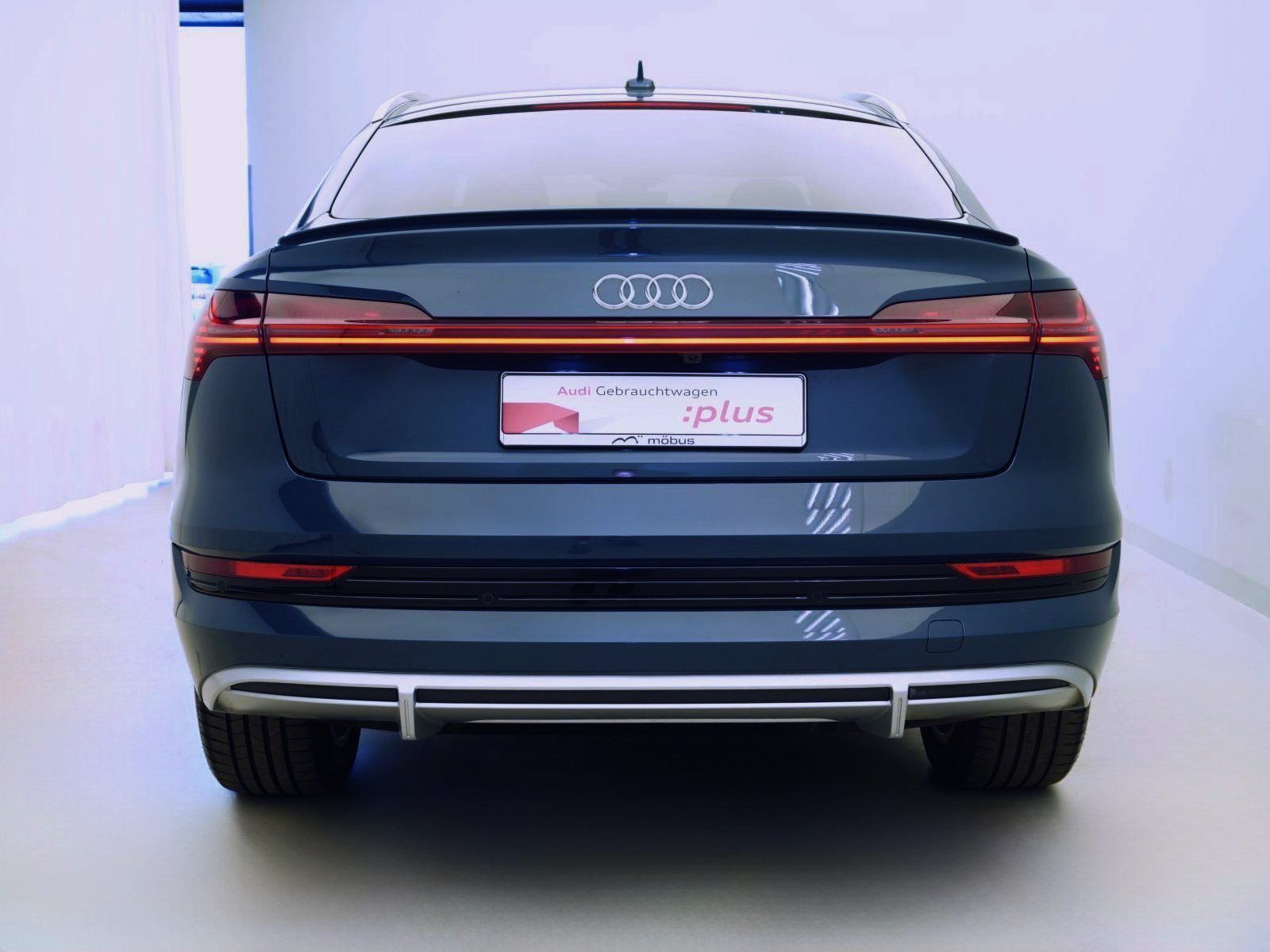 Audi e-tron Sportback 50 qu*S-LINE*MATRIX*HUD*AHK*NAV