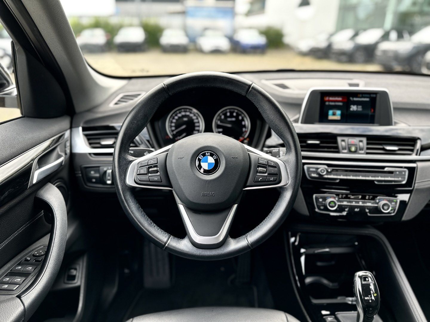 BMW X1 xDrive20i xLine - Samsaru's Car Outlet