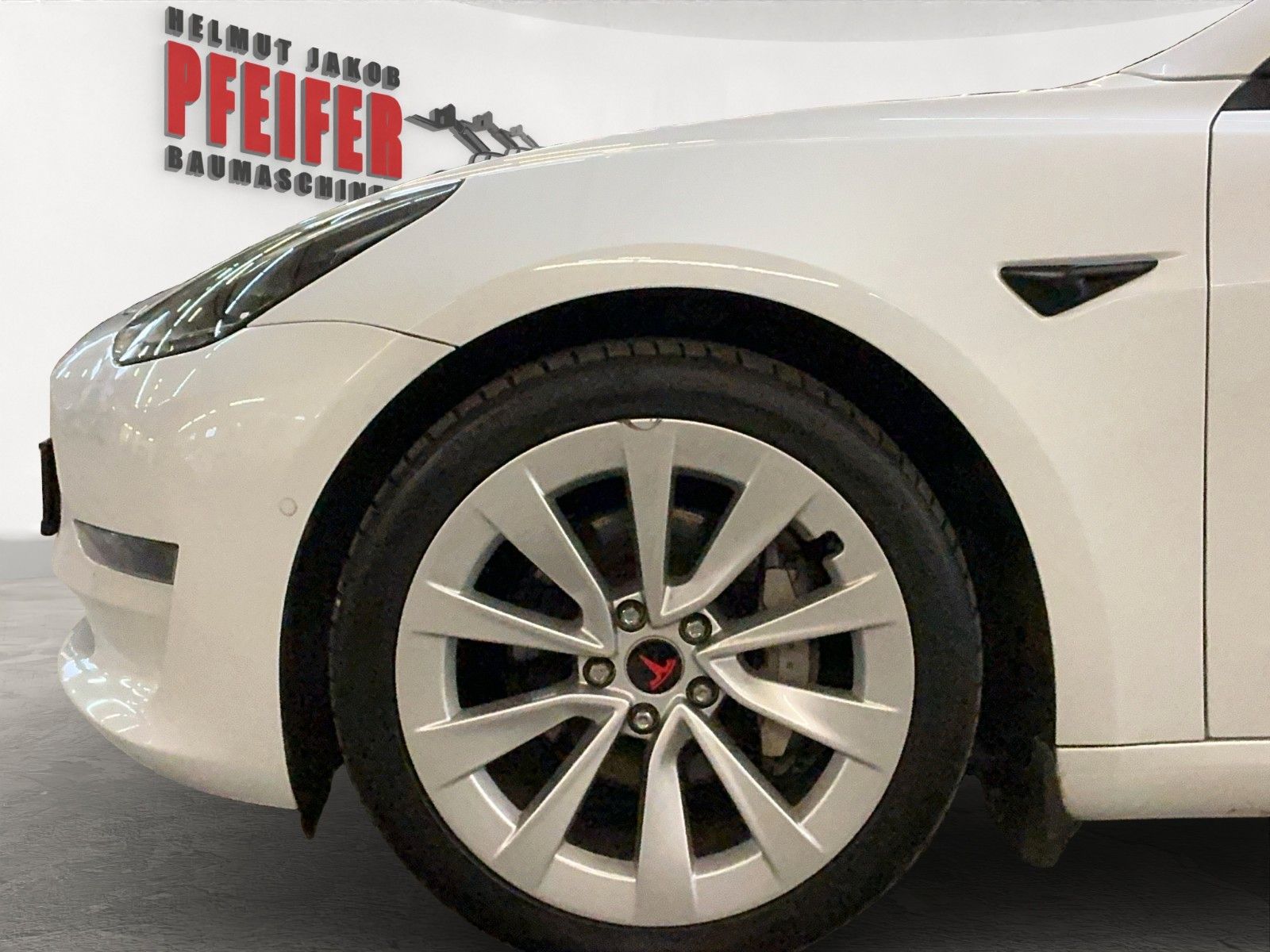 Tesla Model 3 Dual Motor Full *Self Driving*