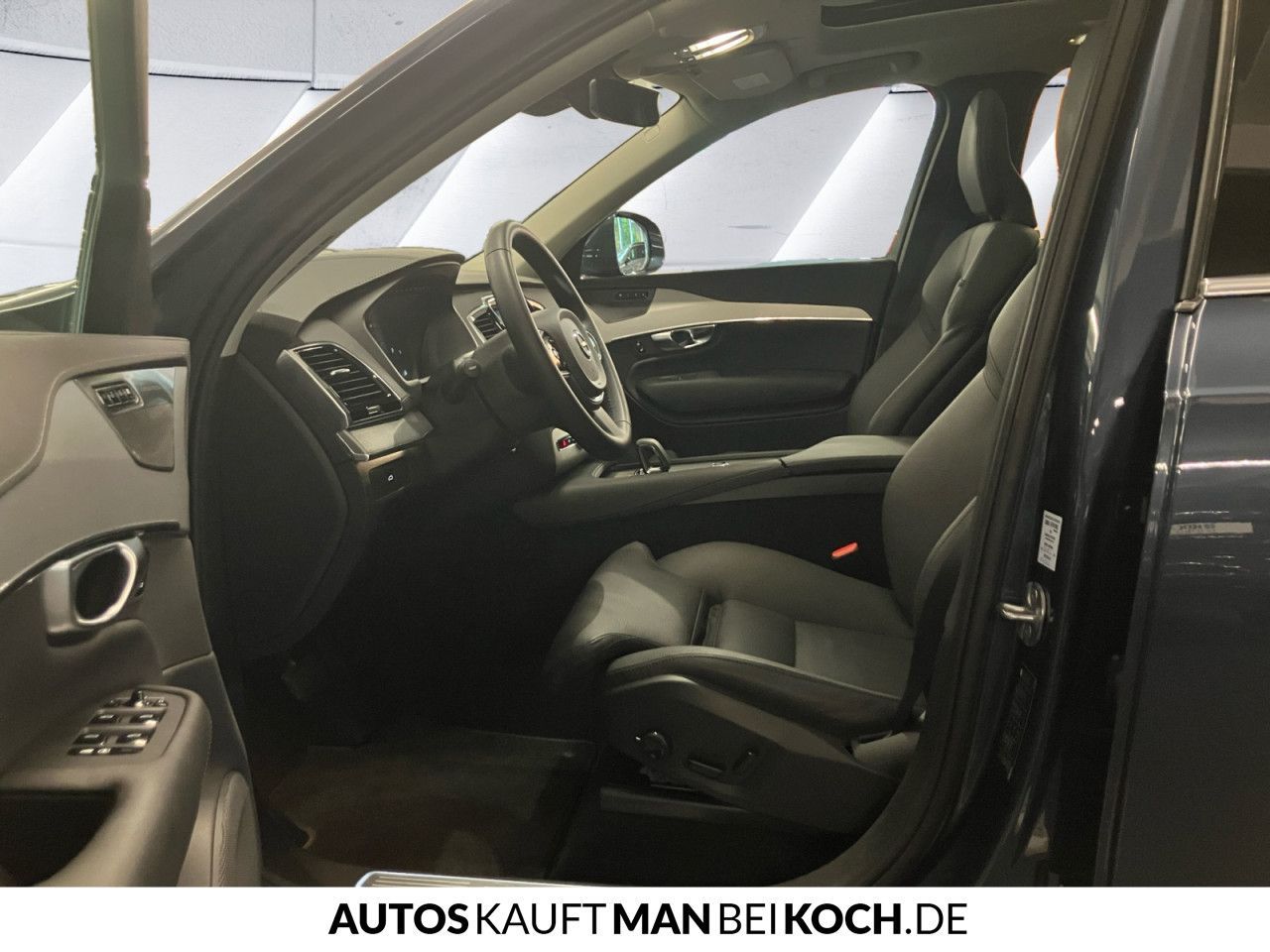 Volvo XC90 B5 AWD Plus Bright ACC AHK PANO STHz 360 HK
