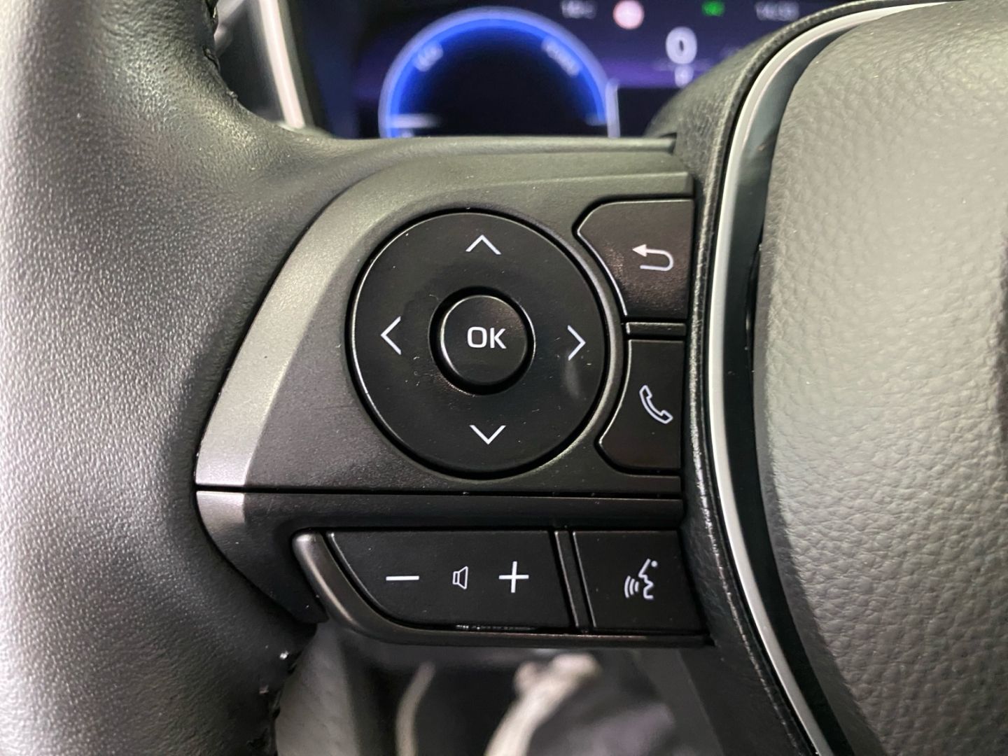Toyota Corolla 2.0 Hybrid Team D *LED*ACC*CarPlay*RCam*