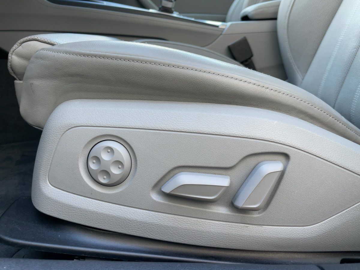 Audi A4 allroad MATRIX+APP+DAB+AHK+PANO+SHZ+VIRT+LED