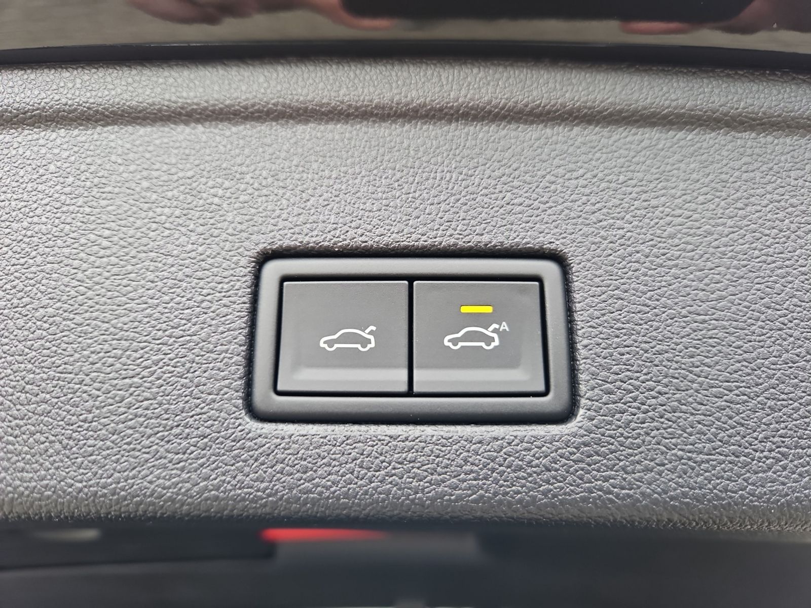 Volkswagen Touareg R-Line Black Style 3.0 TDI 4Motion AHK N
