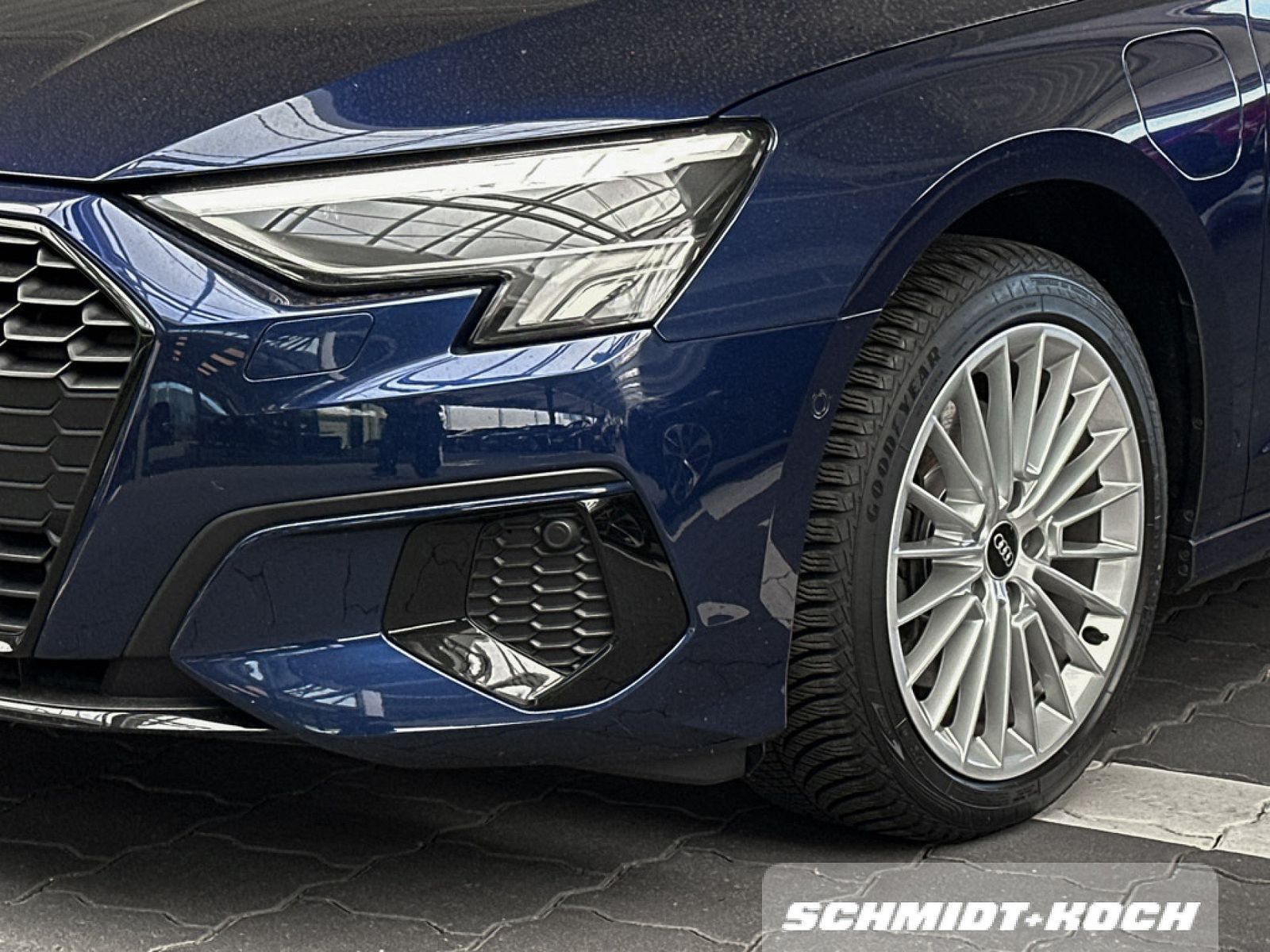 Audi A3 Sportback 40 TFSI e advanced S tronic NAVI