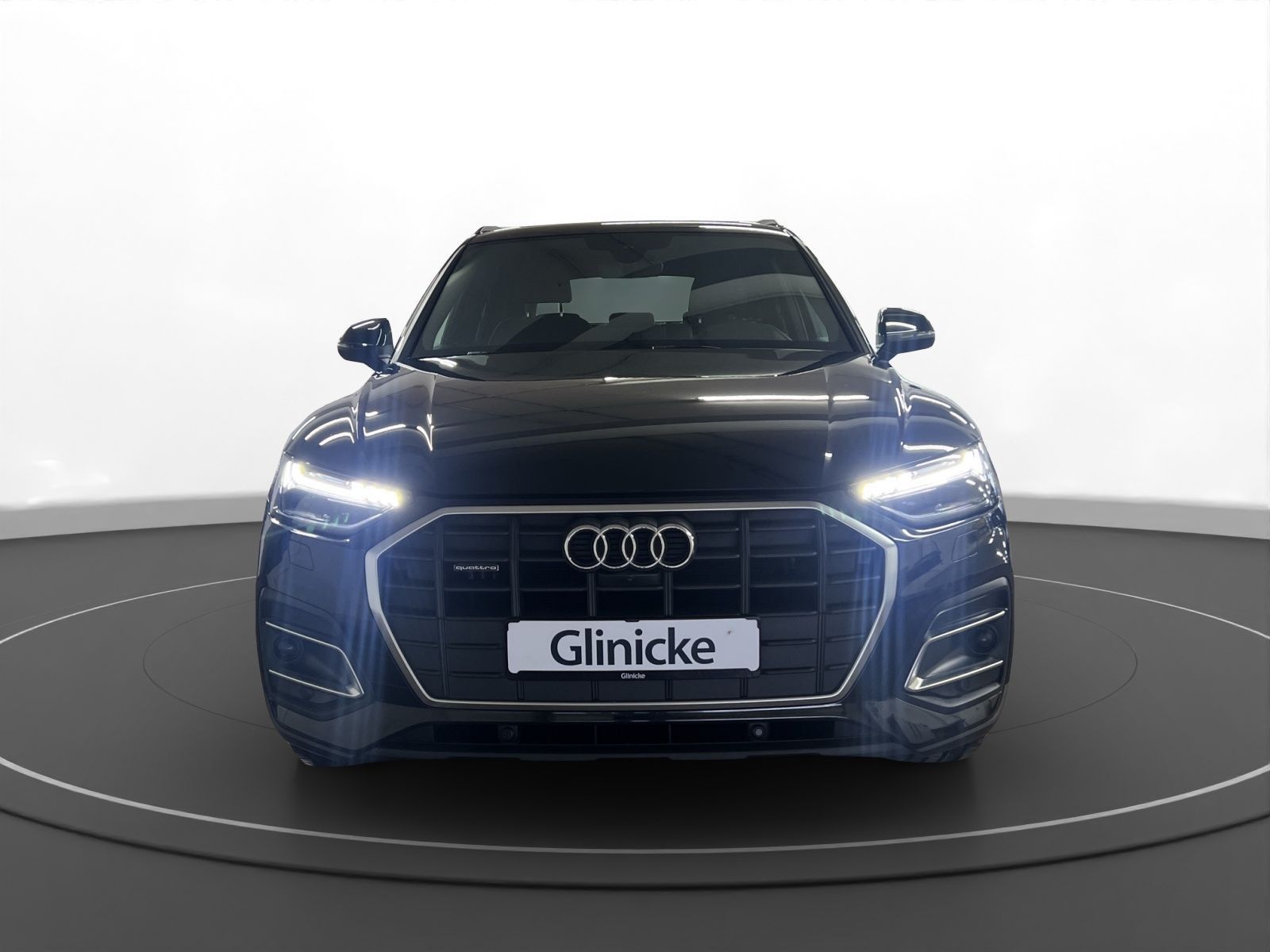 Audi Q5 40 TDI qu. S line AHK Pano Matrix LM 20" ACC