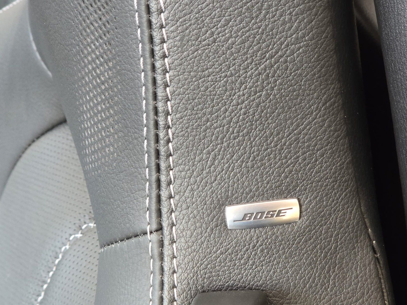 Mazda MX-5 Exclusive-Line 184PS *NAV*BOSE*LED *RFK