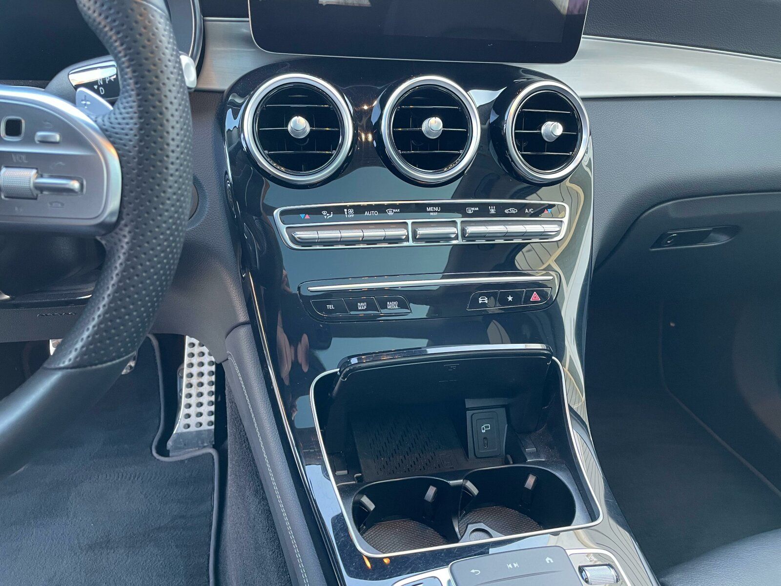 Mercedes-Benz GLC 300 de 4M AMG - Samsaru's Car Outlet