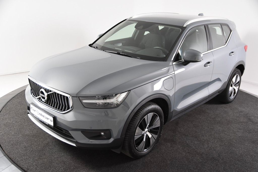 Volvo XC40 T4 Recharge Inscription - Samsaru's Car Outlet