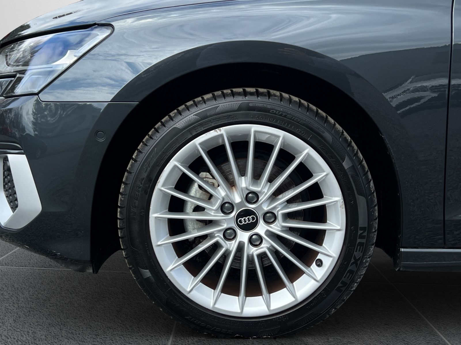 Audi A3 Sportback 30 TFSI advanced - Samsaru's Car Outlet