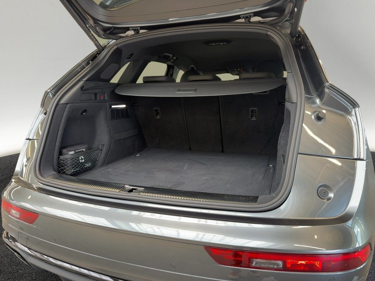 Audi Q5 S line 40 TDi quattro virtual AHK