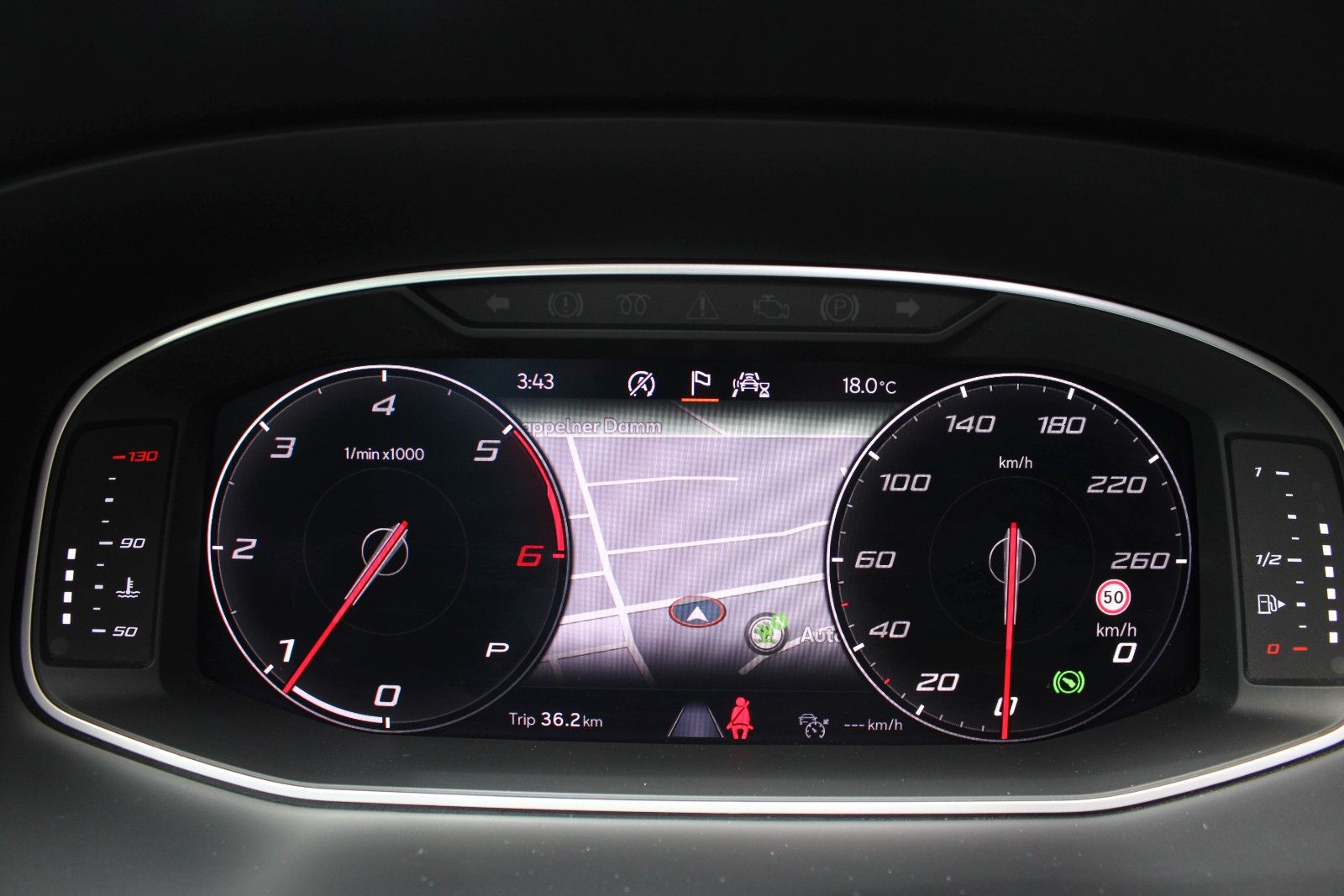 Seat Ateca 2.0 TDI+ACC+PANO+BEATS+SHZ+NAVI+TOTW.+360°