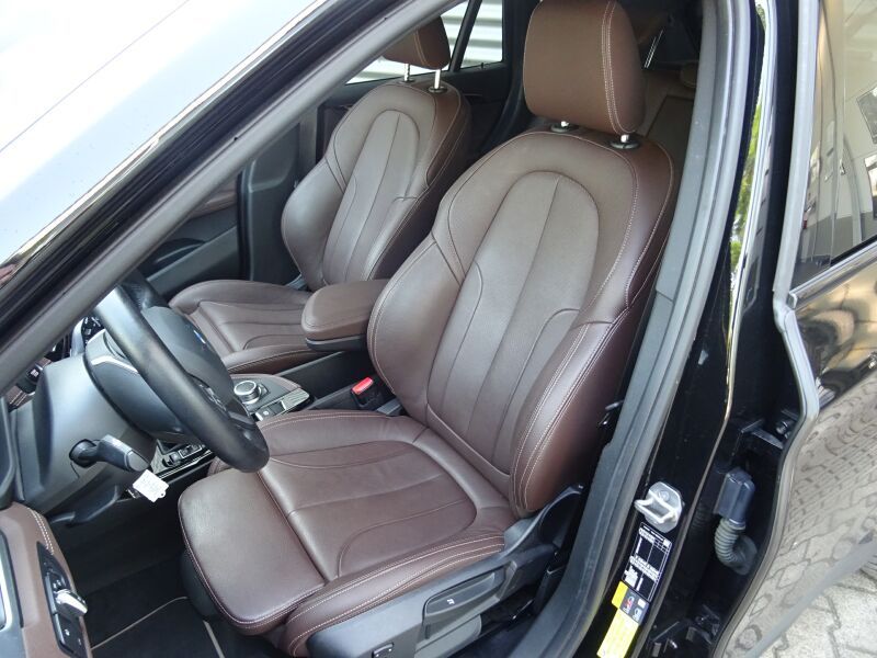 BMW X1 xDrive25e Sport Line - Samsaru's Car Outlet