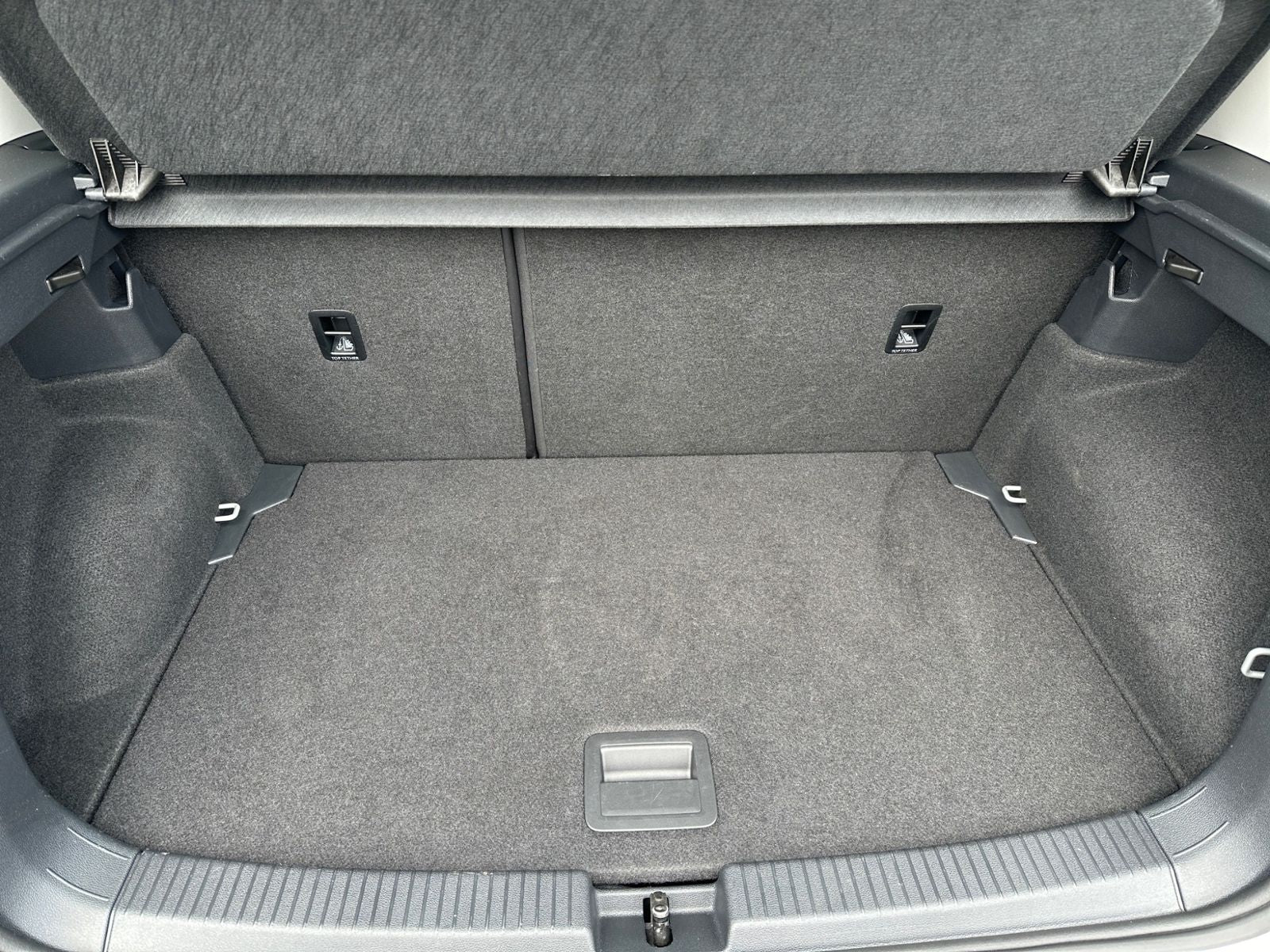 Volkswagen T-Cross 1.0 TSI STYLE - Samsaru's Car Outlet