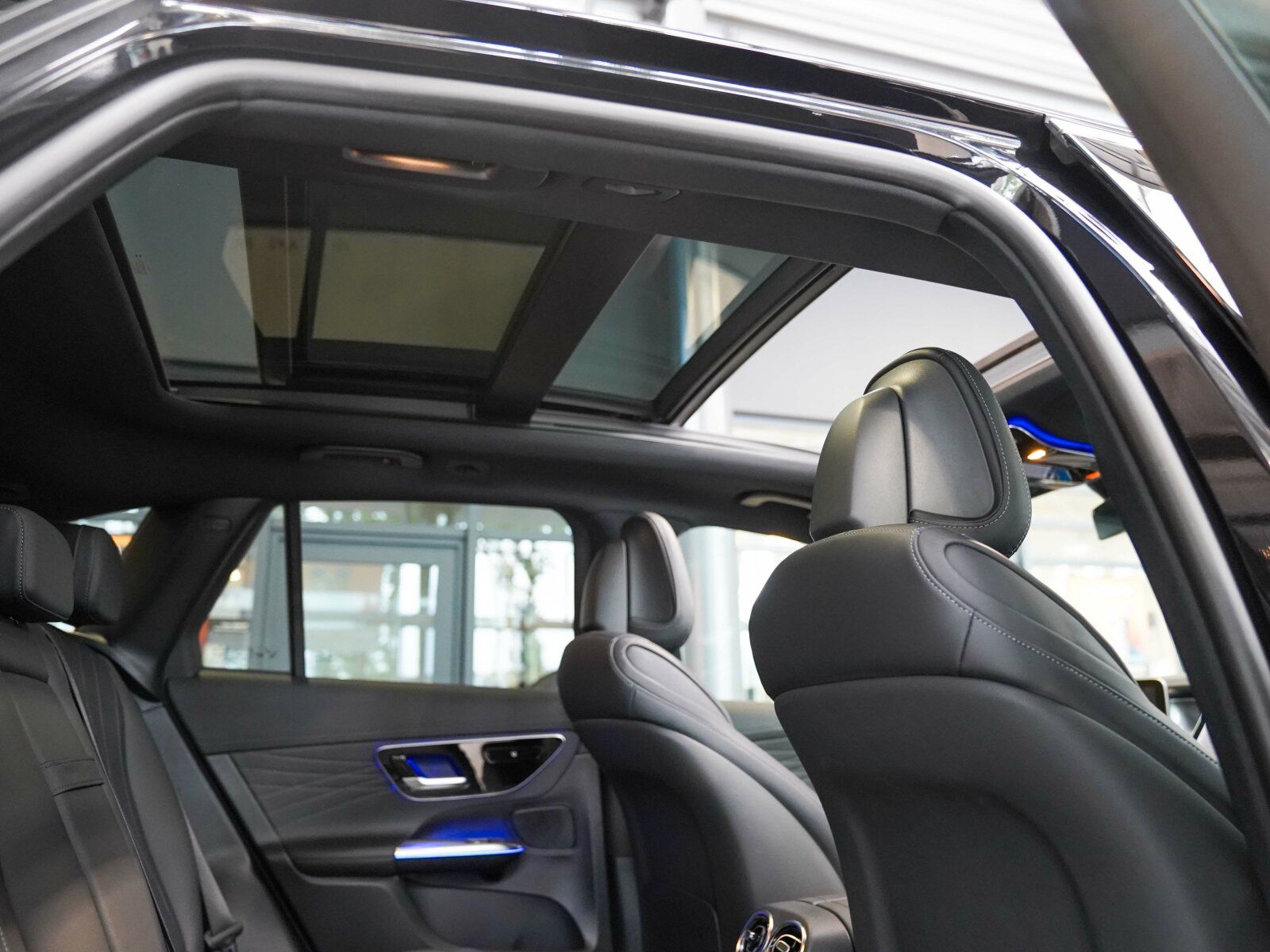 Mercedes-Benz GLC 220 d 4M AMG Line Premium - Samsaru's Car Outlet