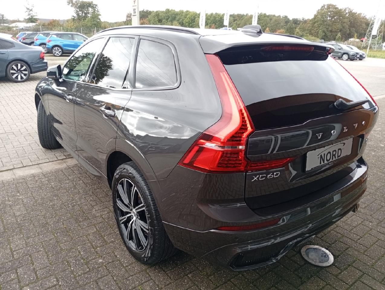 Volvo XC60 B4D Gear. Ultimate Dark AWD/Head-UP/Pano-D.