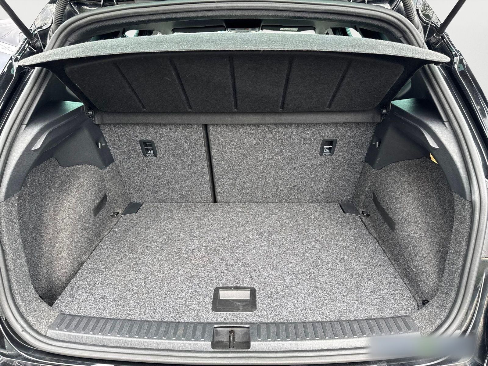 Seat Arona XCELLENCE 1.0 TSI DSG - Samsaru's Car Outlet