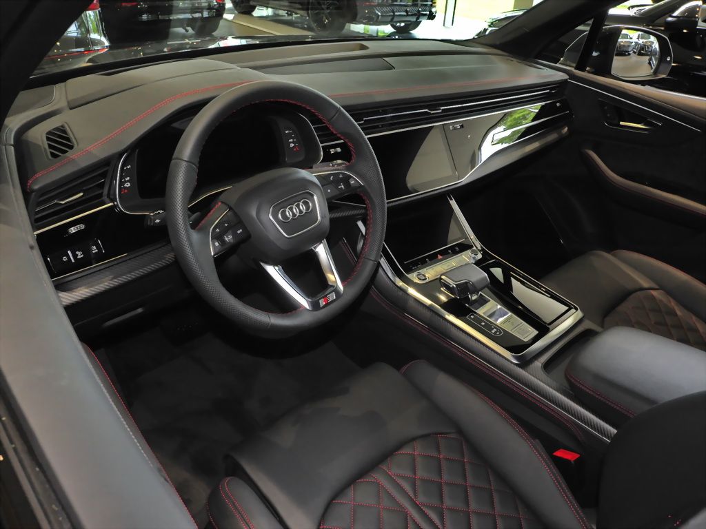 Audi Q7 SUV S line 55 TFSI e quattro Allradlenkung