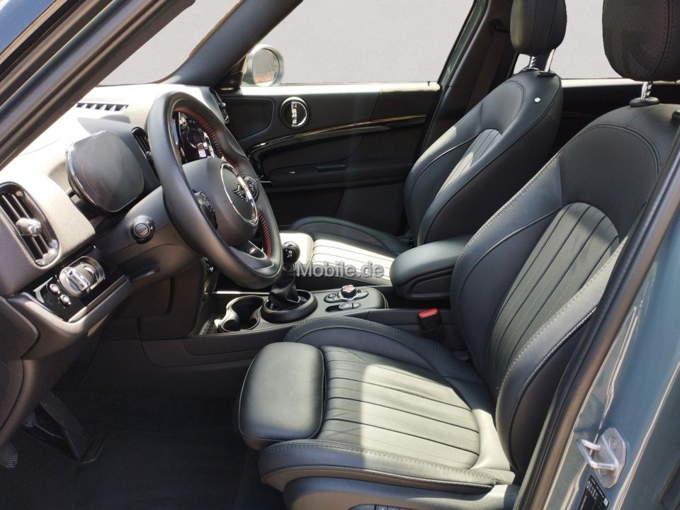 MINI Countryman Cooper S - Samsaru's Car Outlet