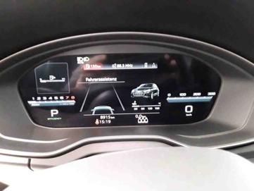 Audi Q5 45 TFSI Q S-Line - Samsaru's Car Outlet