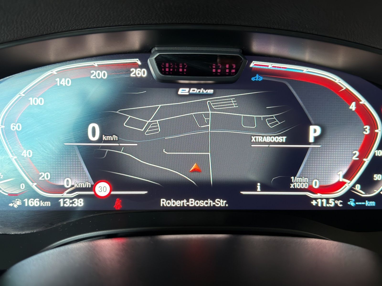 BMW 530e xDr LASER/HUD/CAM/PRIVACY/DAB/AMBI