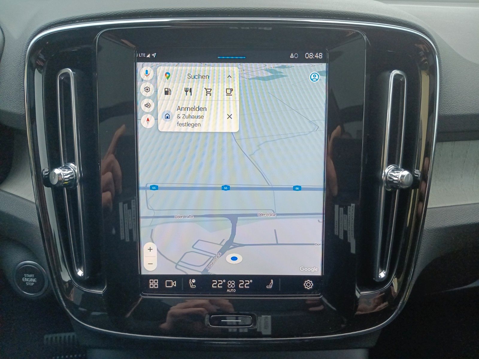 Volvo XC40 B4 Ultra 2WD - Samsaru's Car Outlet