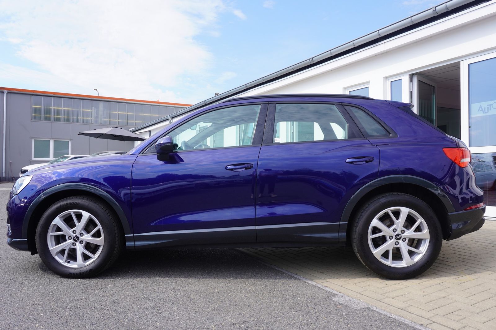 Audi Q3 35 TDI quattro advanced - Samsaru's Car Outlet
