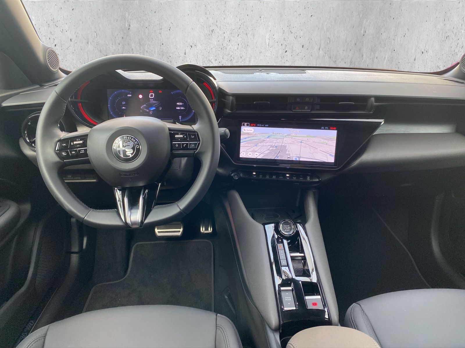 Alfa Romeo Junior Elettrica-SPECIALE 115kW LED,MASSAGE,SHZ