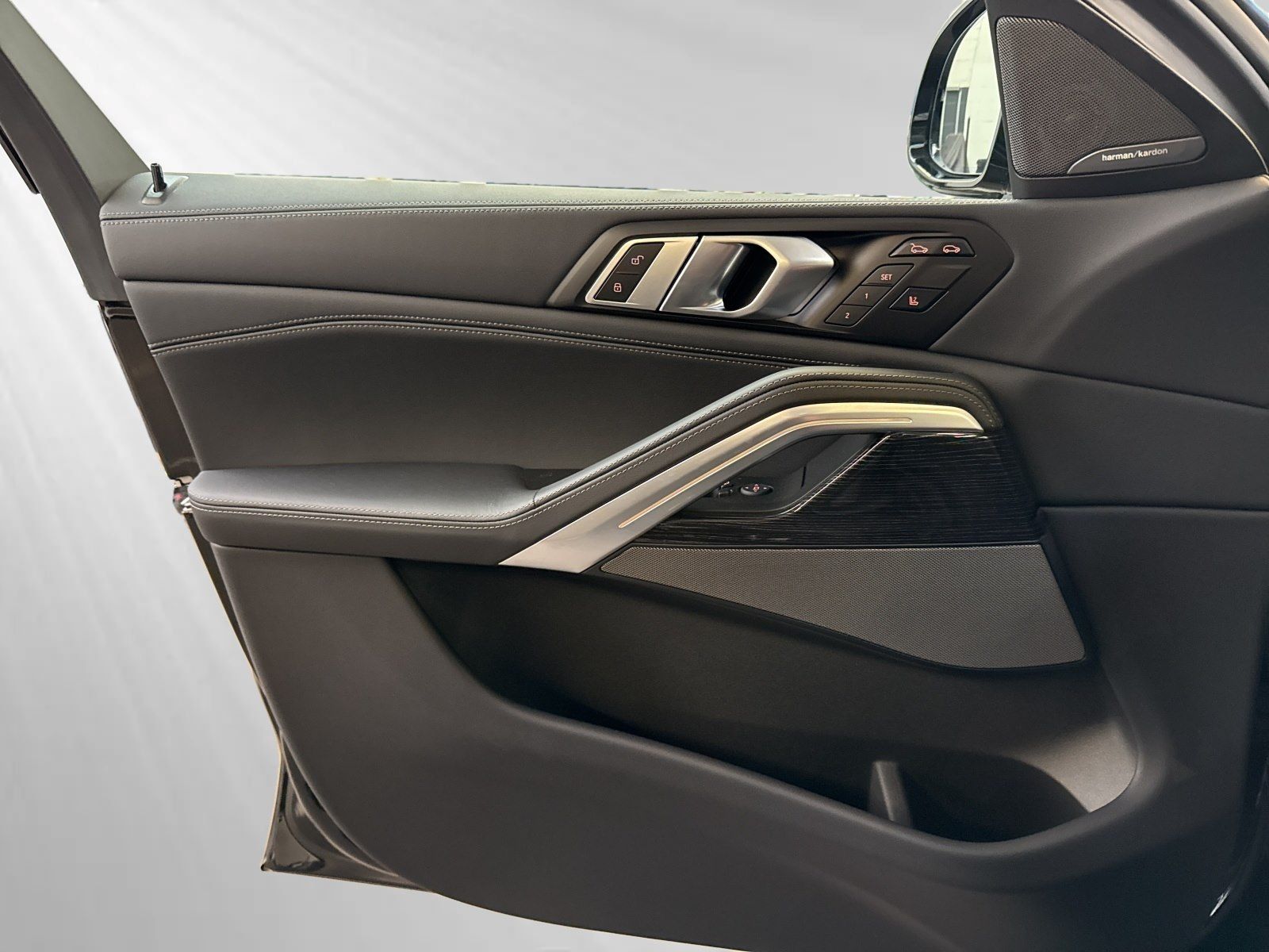 BMW X6 xDrive40i M Sport Pro|Pano|AHK|Autobahnass.