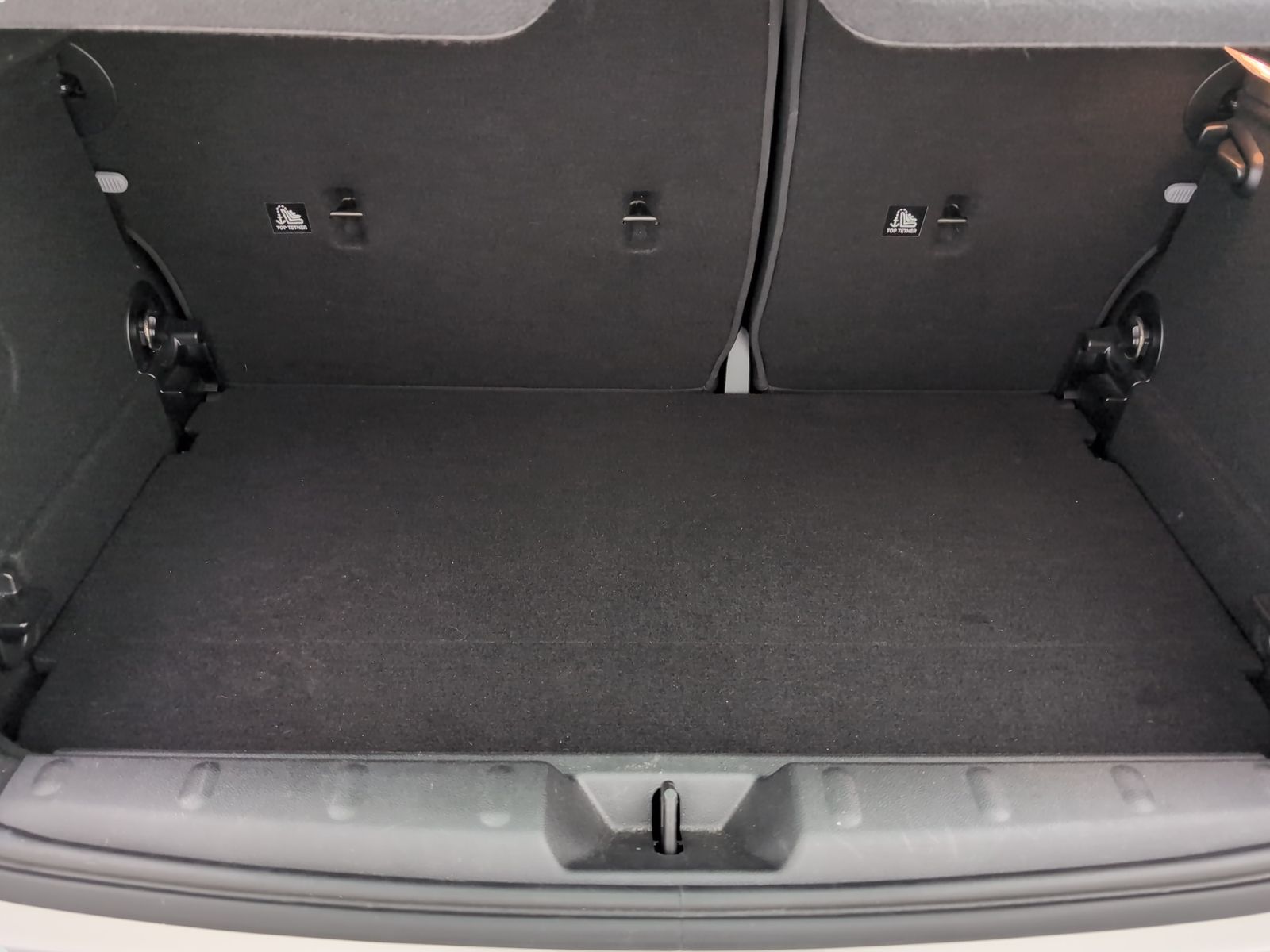 MINI Cooper S - Samsaru's Car Outlet