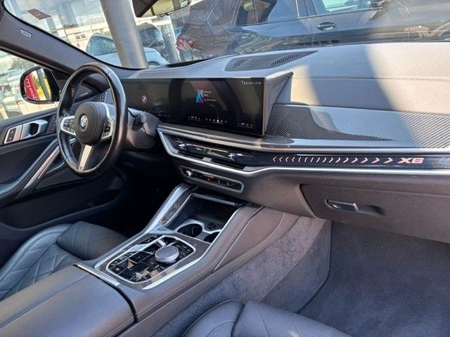 BMW X6 xDrive40d Iconic - Samsaru's Car Outlet