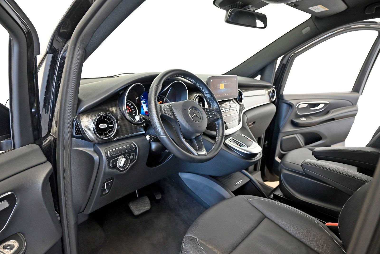 Mercedes-Benz V 300 d Allrad AVANTGARDE XXL - Samsaru's Car Outlet