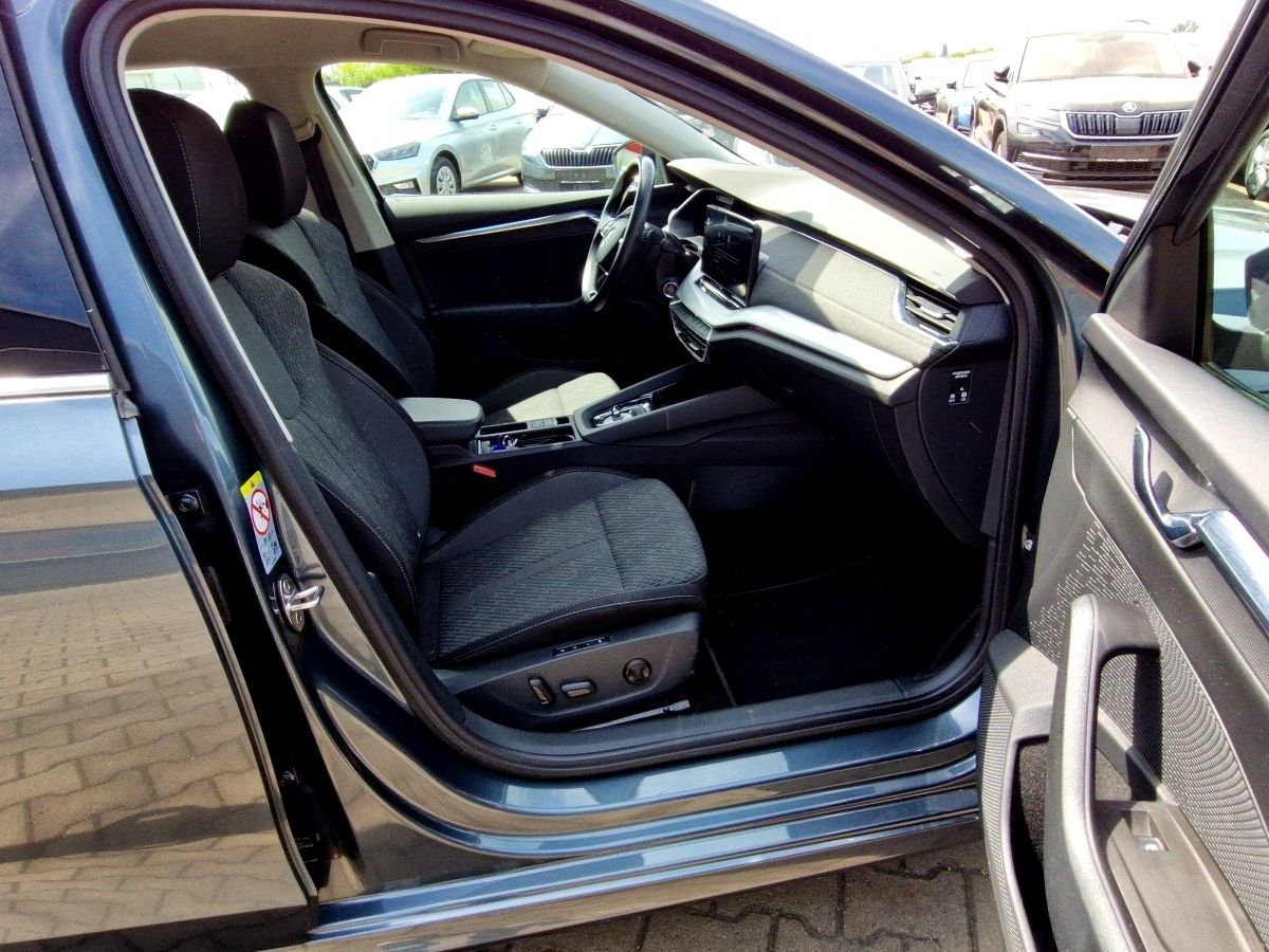Skoda Octavia Combi 2.0 TDI DSG - Samsaru's Car Outlet