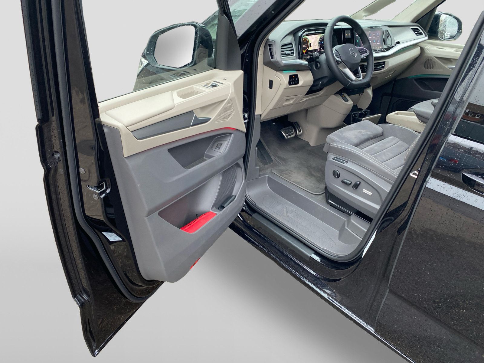 Volkswagen Multivan TDI - Samsaru's Car Outlet